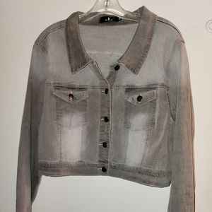 Cropped grey denim jacket